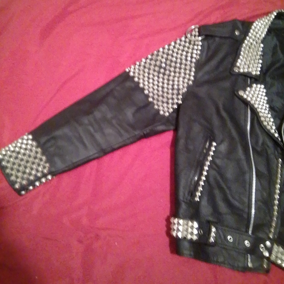 Custom studded leather jacket xxl - Picture 3 of 4